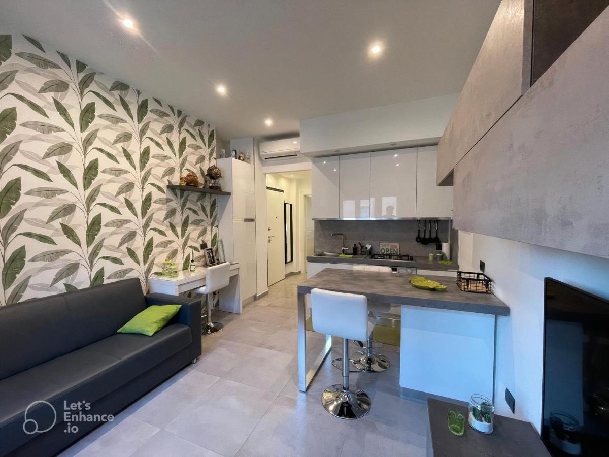 R39 Modern Apartment With Private Parking 米兰 外观 照片